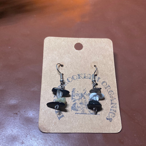 Black accent cluster earrings
