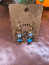 Load image into Gallery viewer, Blue and Gold earrings
