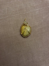 Load image into Gallery viewer, Yellow Aventurine